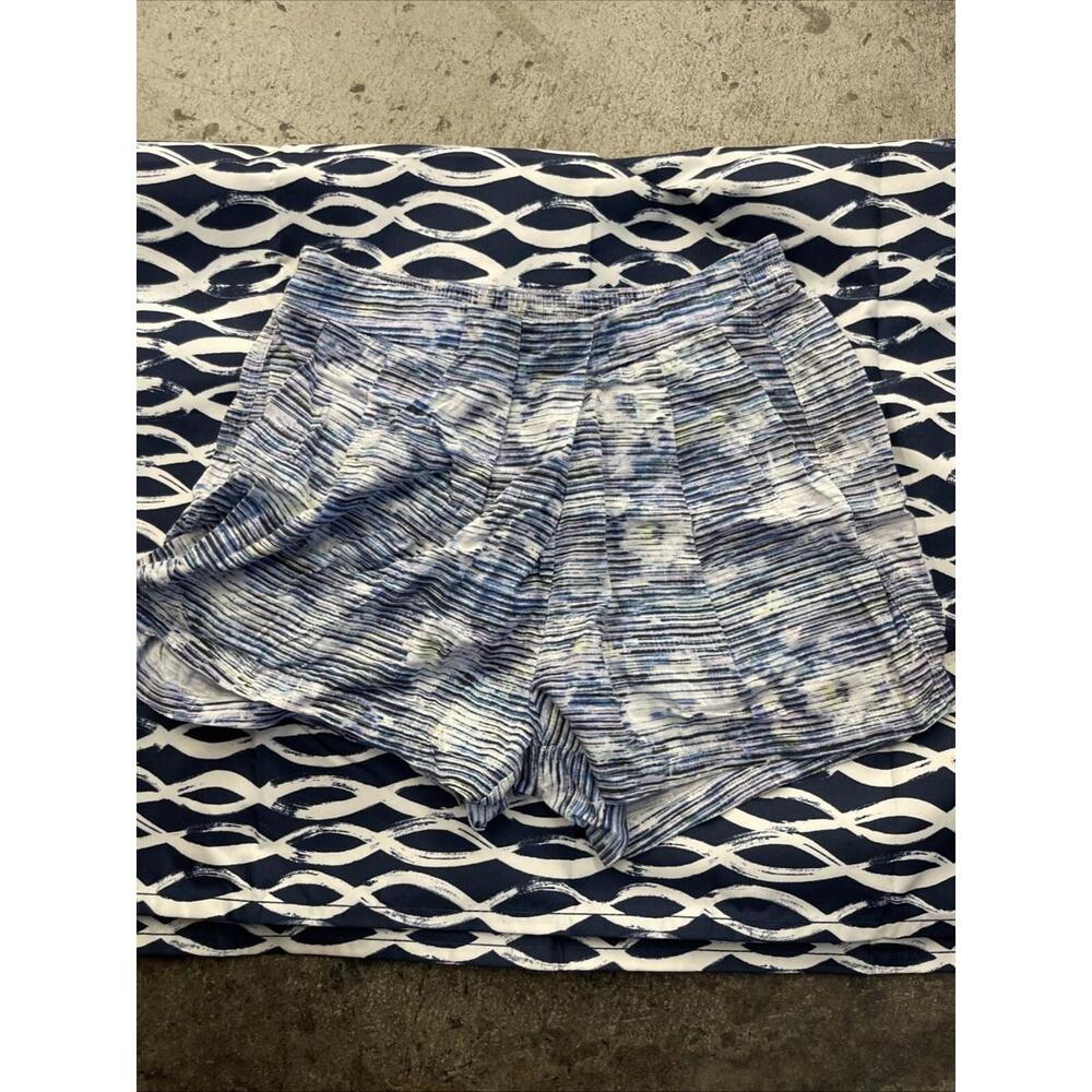 Lululemon Womens &go‎ Keepsake Short in Blurry Belle Multi Size 6 H41